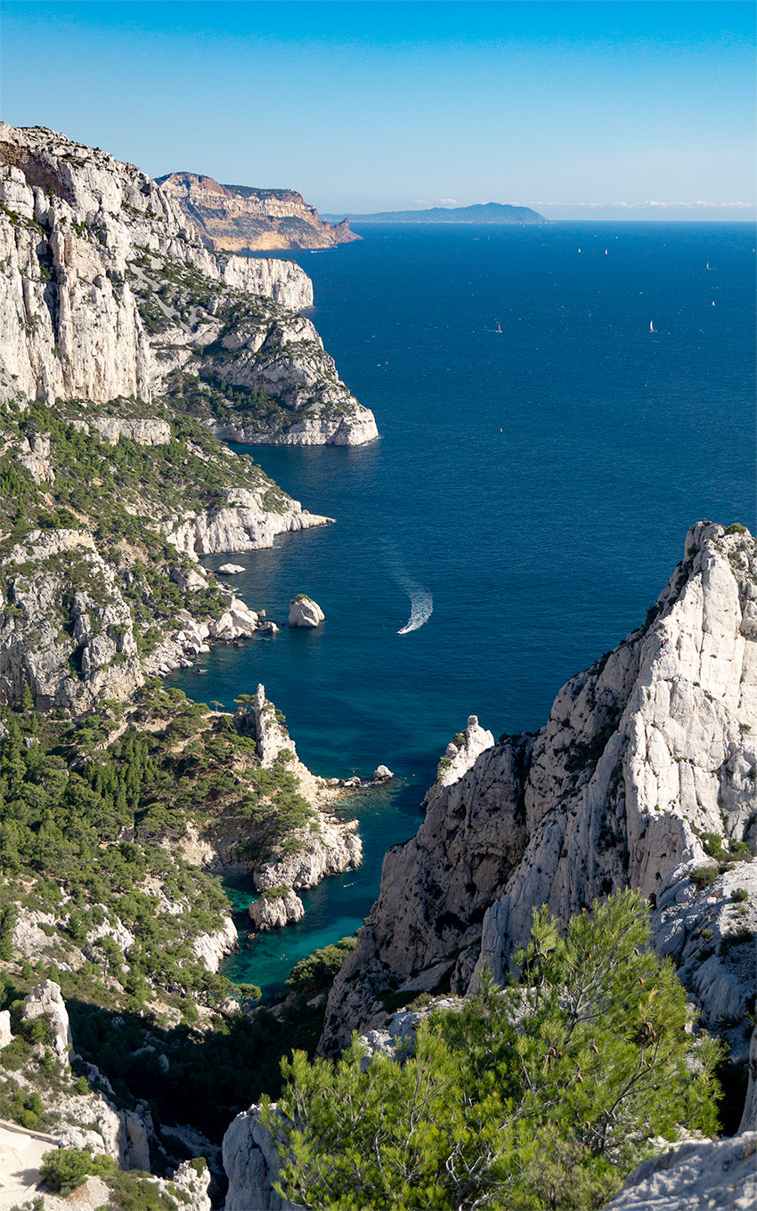 calanque marseille aix en provence centre